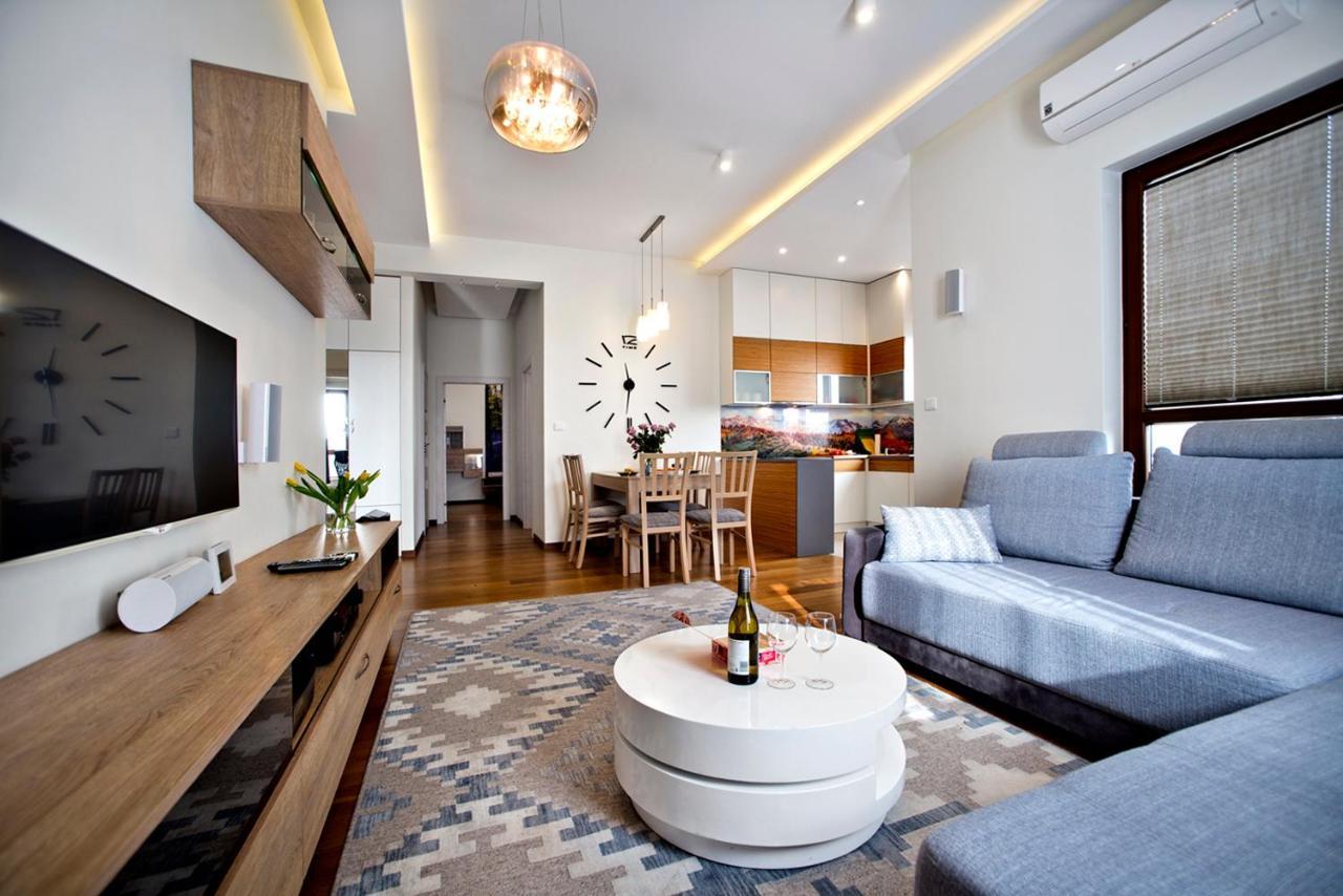 Jana Kazimierza 57 Serviced Apartments Warsaw Exterior photo